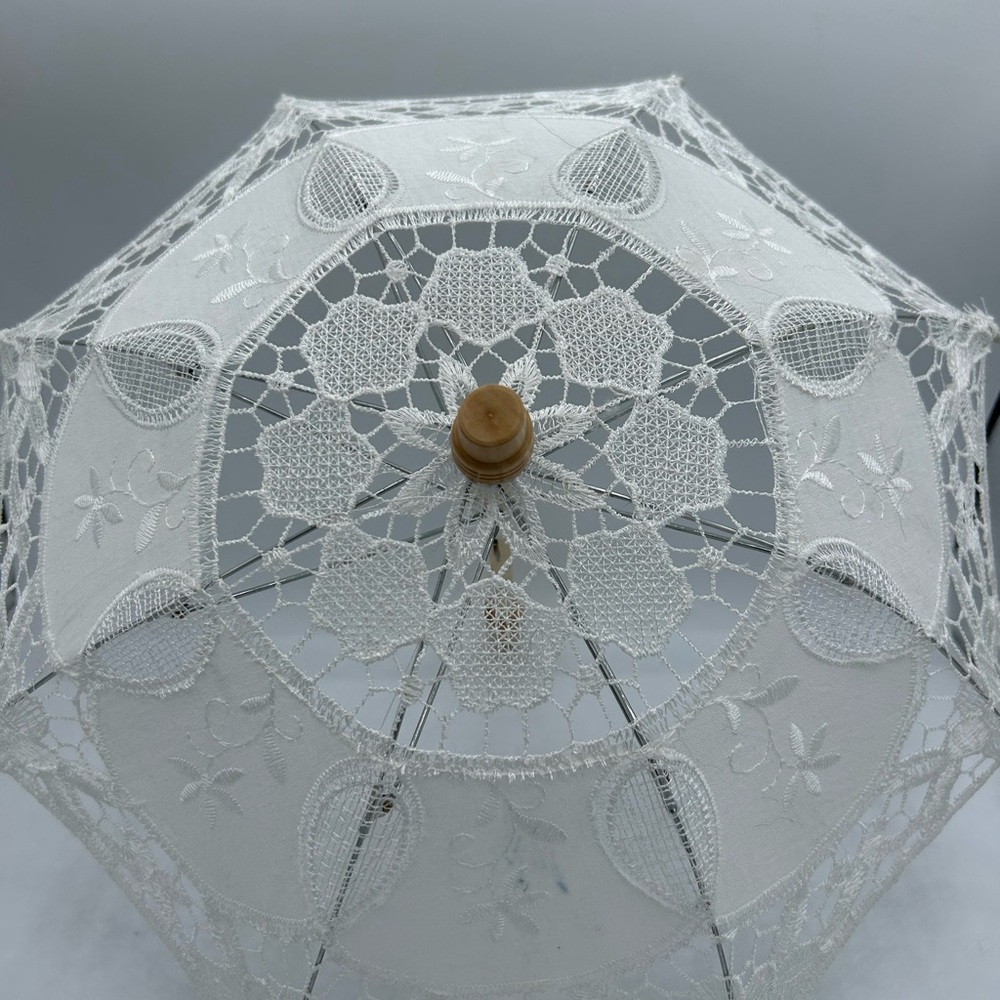 Lace umbrella
